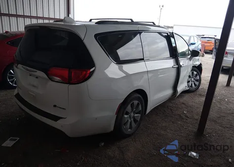2018 Chrysler Pacifica Hybrid Limited z USA, uszkodzony, nr VIN 2C4RC1N79JR358926